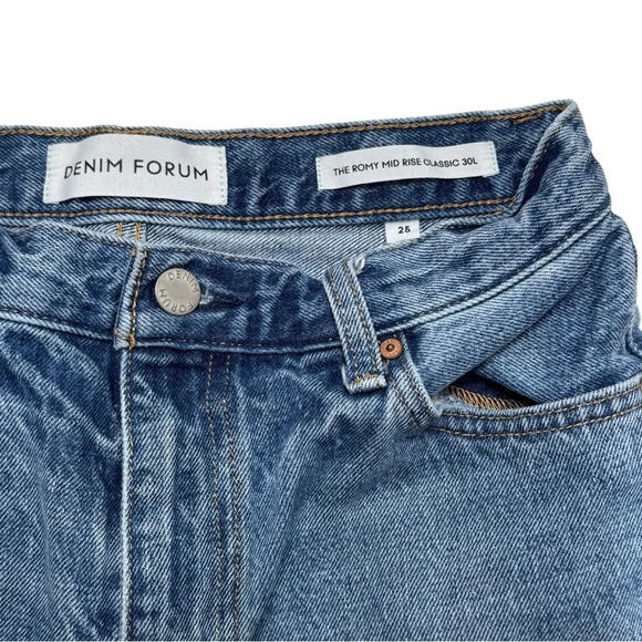 {Denim Forum} "The Romy Mid Rise Classic 30L" Straight Leg Jeans - Picture 6 of 7